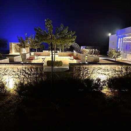 Masseria Elysium منتجع ميسانيي