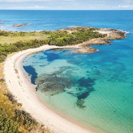 Masseria Elysium منتجع ميسانيي